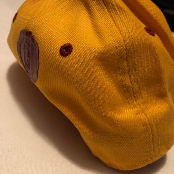 Adidas NBA Cleveland Cavaliers Youth Hat - Picture 8 of 14